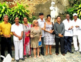 Agasajan con la Placa Heredia, a diez personalidades de la cultura santiaguera