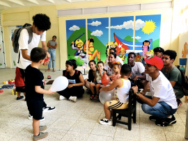 Celebración estudiantil desde el aporte y la alegría