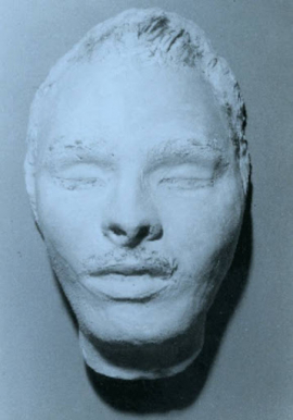 La mascarilla mortuoria de Frank País refleja también la valentía de los santiagueros
