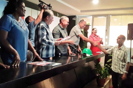 Reconocen el esfuerzo de trabajadores de Renté