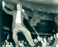 Santiaguero reverencia al Benny Moré desde Brasil