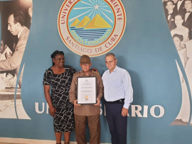 Entregan Condición Académica de Doctor Honoris Causa de la Universidad de Oriente a destacado combatiente Alberto Vázquez
