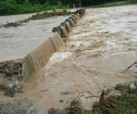 Se reportan lluvias localmente intensas, informa meteorología.