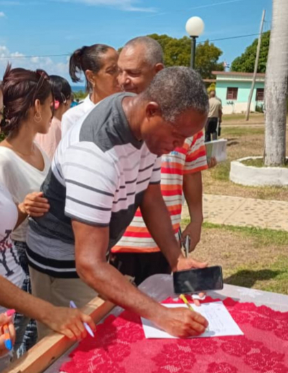 Reafirman educadores guamenses solidaridad con Venezuela