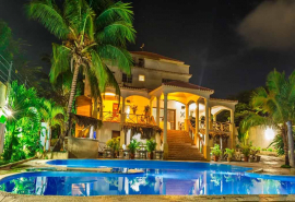 Destaca experto relevancia de conectividad en hoteles cinco estrellas