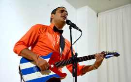 Elaín Morales con su Gira por Cuba en el Teatro Nacional