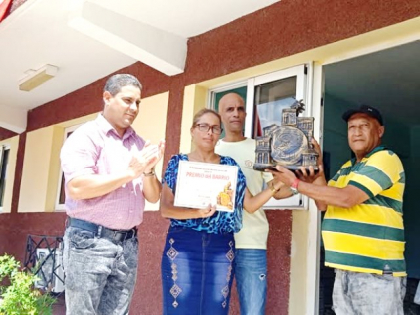 Radio Triple M reconocida con el Premio del Barrio