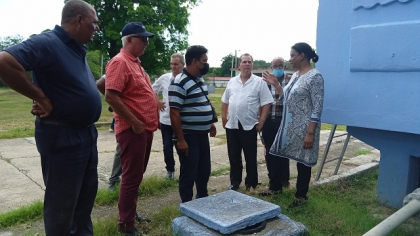 Evalúa Viceprimera Ministra abasto de agua a Santiago de Cuba