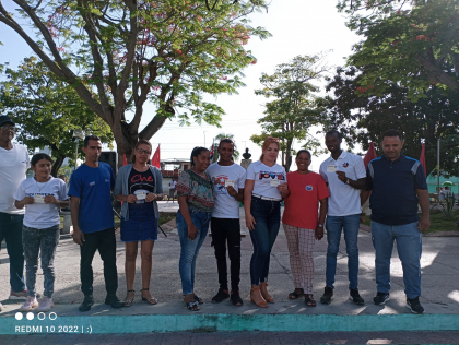 Bisoños en una organización de vanguardia