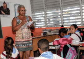 Examinan implementación del III Perfeccionamiento del Sistema Nacional de Educación