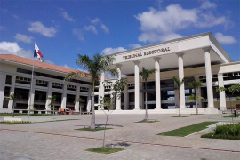 Cierra inscripción de precandidatos independientes en Panamá