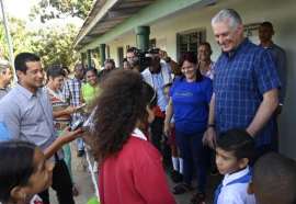 Díaz-Canel y Morales Ojeda visitaron los municipios de Viñales