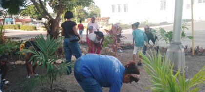 Realiza Central de Trabajadores de Santiago de Cuba trabajo voluntario en saludo a su 86 Aniversario