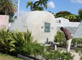 Primer ministro de Granada visitó Santiago de Cuba