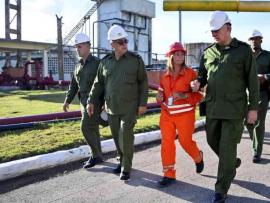 Participa presidente de Cuba en ejercicios prácticos del Meteoro 2023