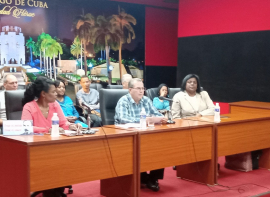 Desarrollan en Santiago de Cuba pleno extraordinario del Partido