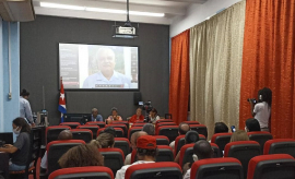 Naciones interconectadas en la Asamblea de los Pueblos