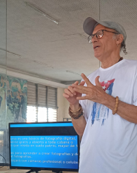 Desde Toa Alta a Cuba con la cámara en ristre