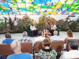Dominicano amante de Fidel y Santiago presenta libro en esta ciudad