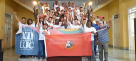 Fiesta juvenil desde las esencias
