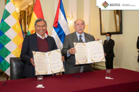 Bolivia y Cuba fortalecen vínculos en formación de diplomáticos