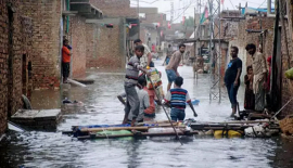 Inundaciones en Pakistán dejan más de mil muertos en medio de un escenario catastrófico