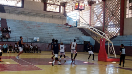 Halcones ganan en el regreso de la Liga Superior