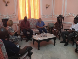 Panafricanista Kémi Séba se reunirá con agrupaciones en Cuba