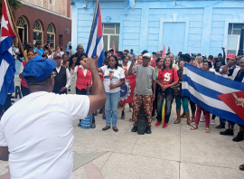 Trabajadores del Comercio, la Gastronomía y los Servicios comprometidos con el «1 de Mayo»