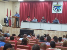 Presidente cubano evalúa proyecciones de trabajo en Artemisa