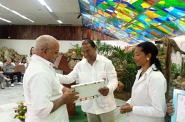 Reconocen labor de los Farmacéuticos Cubanos