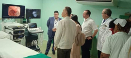 Recibe hospital cubano moderno equipo de endoscopía digestiva gracias a la cooperación china