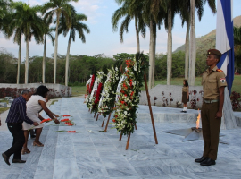 Conmemoran 66 Aniversario del Frente Guerrillero fundado por Raúl