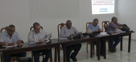 Evalúa Valdés Mesa estrategias para impulsar desarrollo municipal