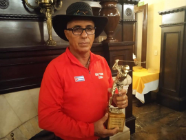 Cubano Guillermo Herrera brilla en torneo internacional de golf