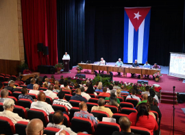 Díaz-Canel chequeó desarrollo económico de municipio especial de Cuba