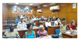 Encuentro de generaciones intercambia sobre historia y retos sindicales