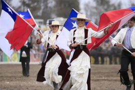 Celebra Chile 212 años del inicio del proceso independentista