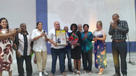 "Ustedes superan el no hay y el no se puede"