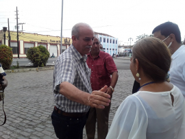 Intercambio del Secretariado del Comité Central con trabajadores portuarios