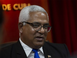 Ministro de Justicia de Cuba llega a Vietnam en visita de trabajo
