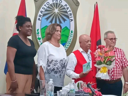 Reconocen a centros de la gastronomía y el comercio de Santiago de Cuba