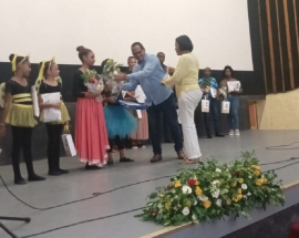 Reconocen labor de educadores santiagueros en el curso 2022-2023