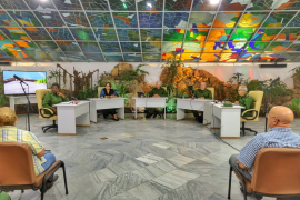 "Seguiremos trabajando sin descanso y seguiremos informando al pueblo"