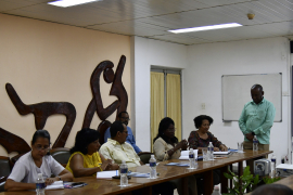 Diputados intercambian con centros científicos en visita parlamentaria