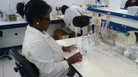 Celebran secciones sindicales Día de la Ciencia Cubana