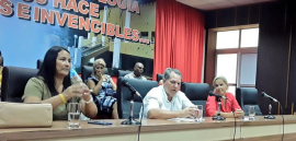 Entrenan a futuros cuadros políticos