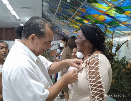 Distinguen la labor de federadas santiagueras
