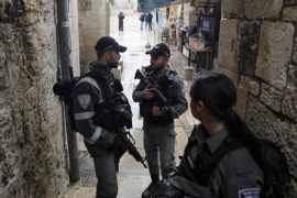 Tropas israelíes ingresan a recinto sagrado en Jerusalén