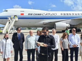 Donativo de arroz, por vía aérea, suma gestos de solidaridad desde China